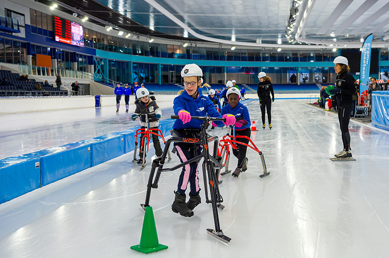 Stichting het Gehandicapte Kind introduceert Frame Schaatsen als nieuwe sport in Nederland